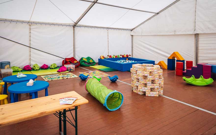 cc-golden-vip-hlidani-deti